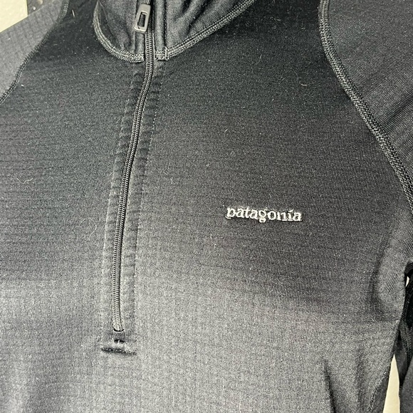Patagonia 1/4 Zip Pullover Jacket - Picture 2 of 7